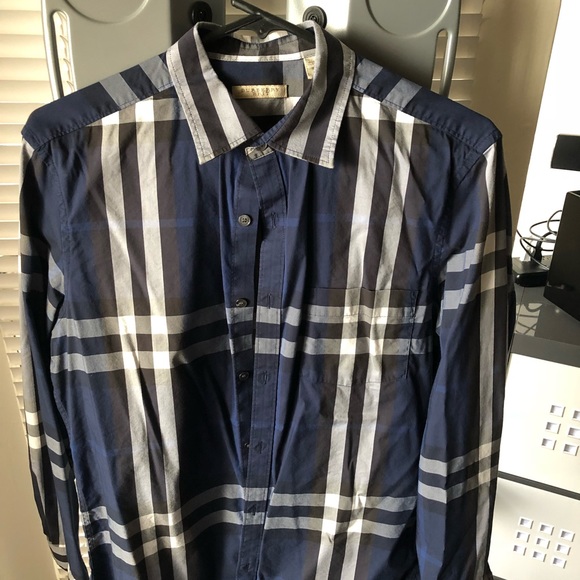 Burberry Longsleeve Slightly Used - Picture 1 of 2